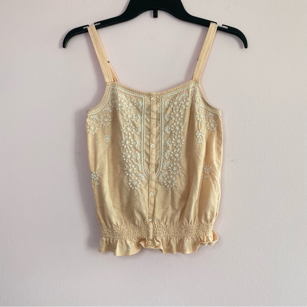 American Eagle Outfitters Peach Embroidered Top size small